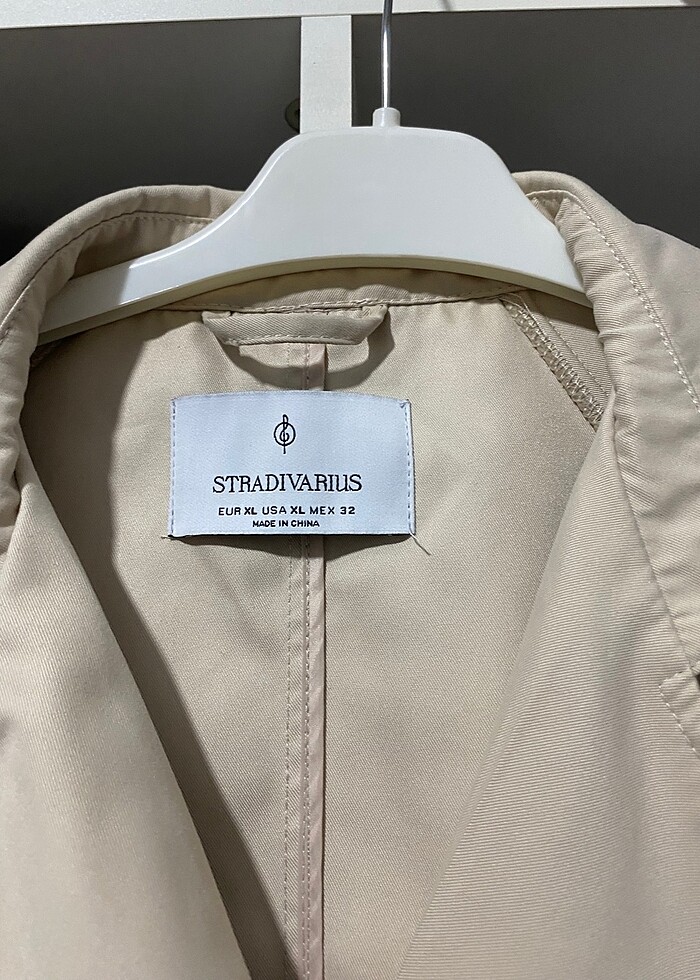 STRADİVARİUS TRENÇKOT - Görsel 3