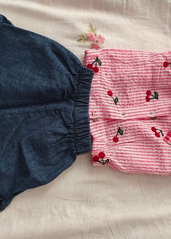 Renkli Nakışlı Düğmeli Kız Bebek Takımı