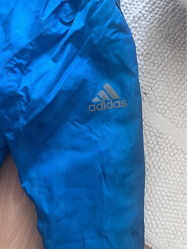 Adidas mont tertemiz