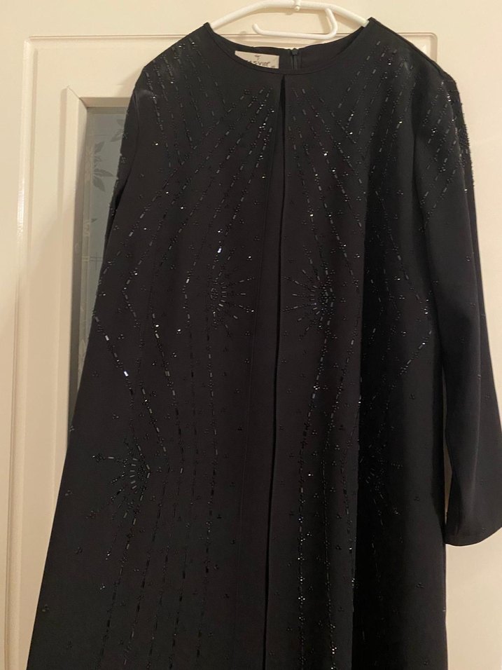 Siyah taş işlemeli abiye - Görsel 3