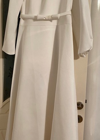 Beyaz Uzun Kollu  Uzun Elbise - Görsel 2