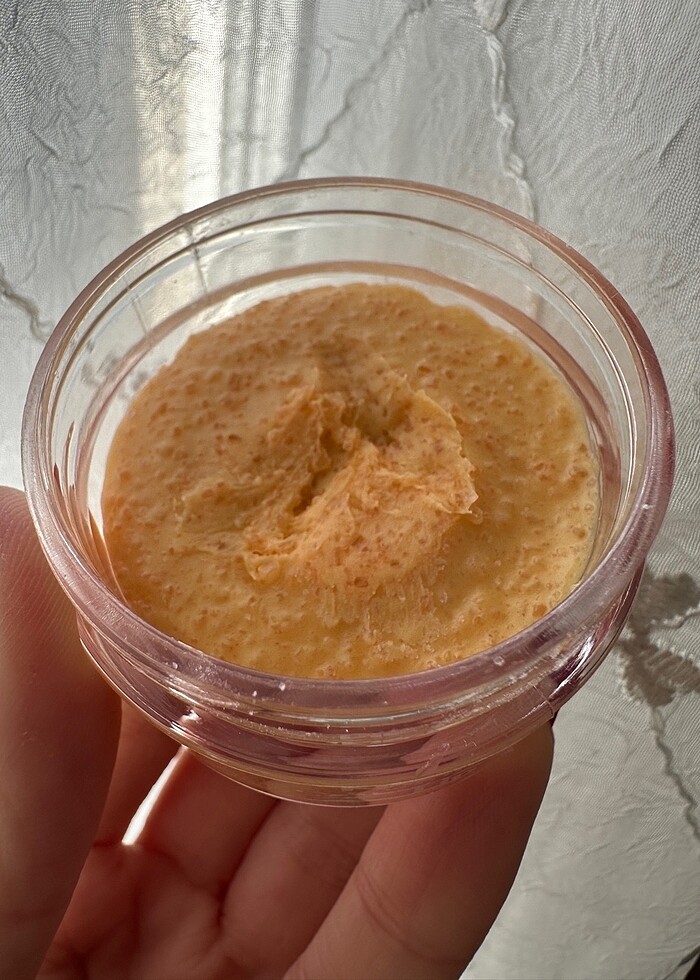 Dudak peelingi - Görsel 2