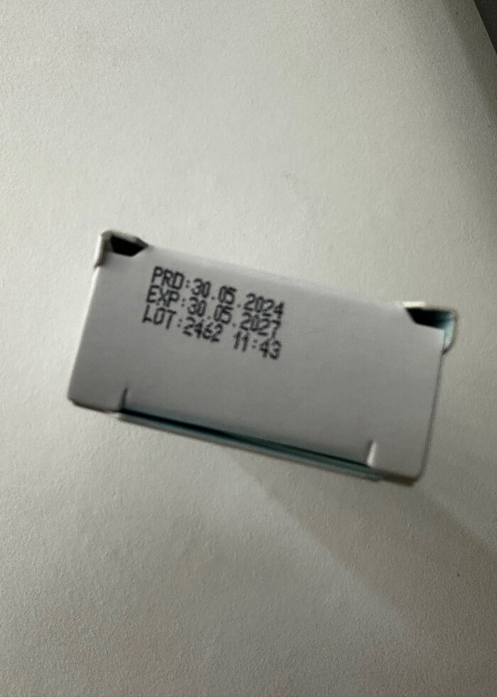 Gözaltı aydınlatıcı serum - Görsel 3