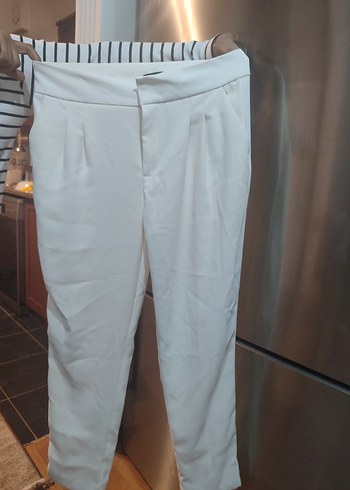 Beyaz Pilili Midi Kumaş Pantolon - Görsel 2