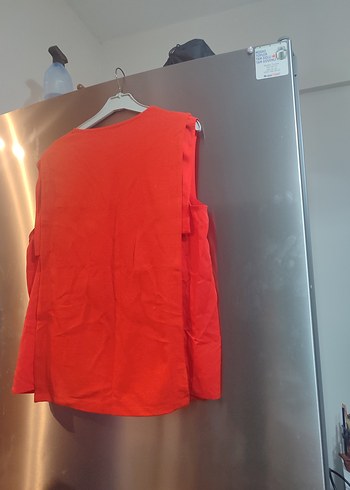 Kırmızı V Yakalı Drapeli Mini Bluz - Görsel 3