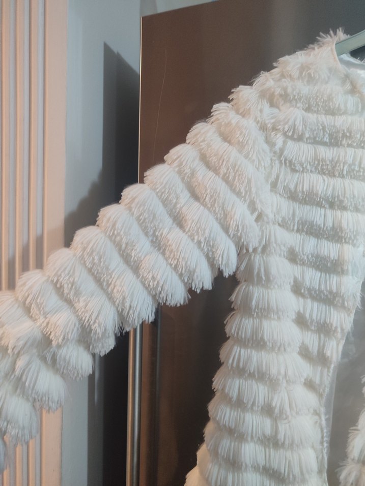 Beyaz Kadın Midi Boy Suni Kürk - Görsel 4