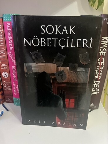 Sokak nöbetçileri Aslı Arslan