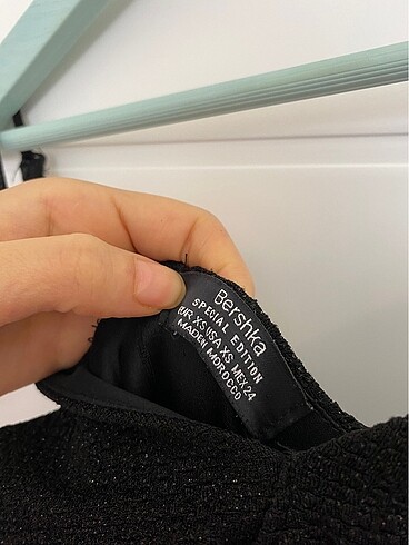 Bershka Elbise