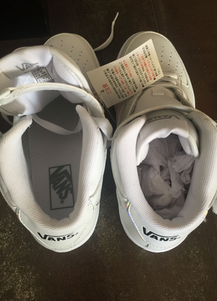 Vans skateboarding shoe