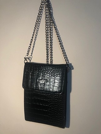 Guess canta
