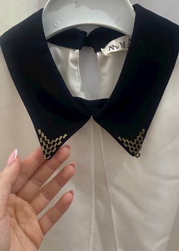 Parlak Beyaz Siyah Yaka Kadın Gömlek - Görsel 2