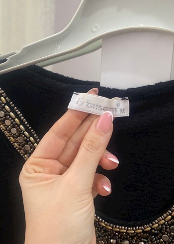 Boncuk İşlemeli Siyah Midi Elbise - Görsel 3