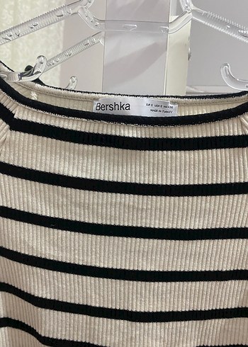 Çizgili Beyaz Triko Kadın Kazak - Görsel 3