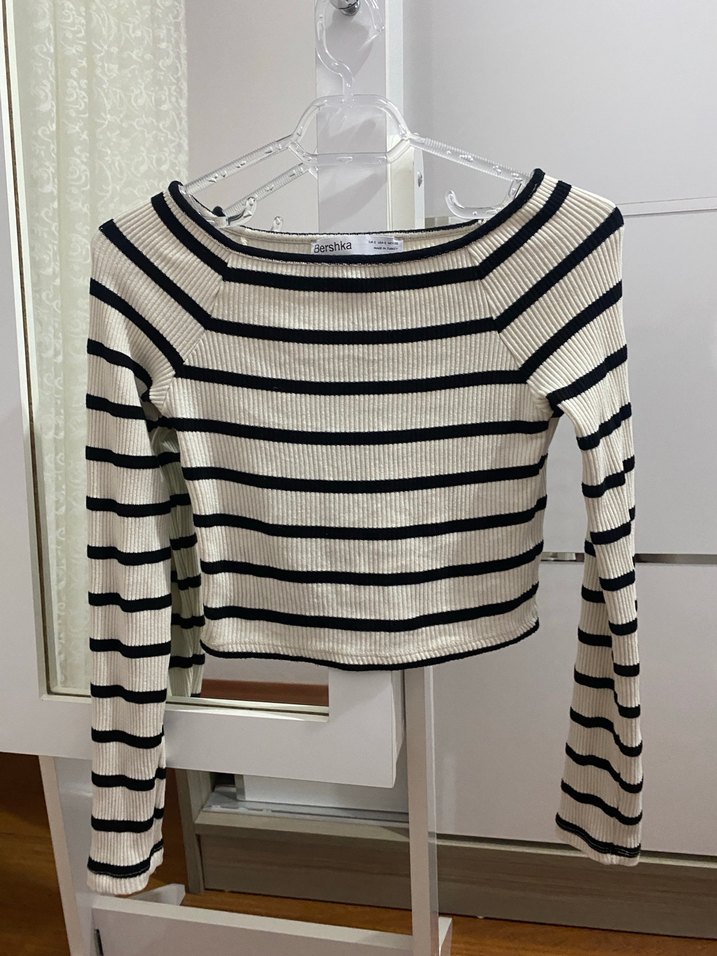 Çizgili Beyaz Triko Kadın Kazak - Görsel 2