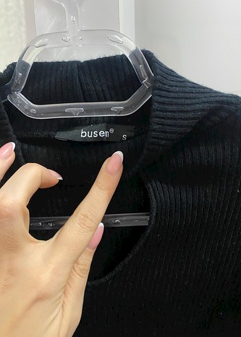 Siyah incili triko - Görsel 2