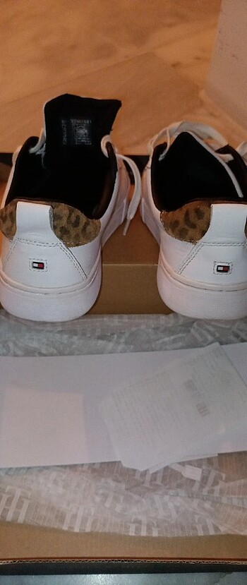 Tommy Hilfiger Beyaz Leoparli Spor Ayakkabı