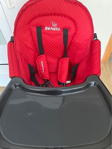 Benetton Bebek Yemek sandalyesi