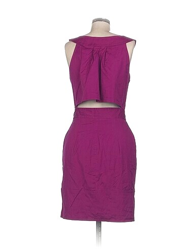 40 Beden DSquared2 Kısa Elbise %70 İndirimli.