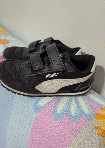 Puma Erkek Çocuk Siyah Cırt Cırtlı Spor Ayakkabı