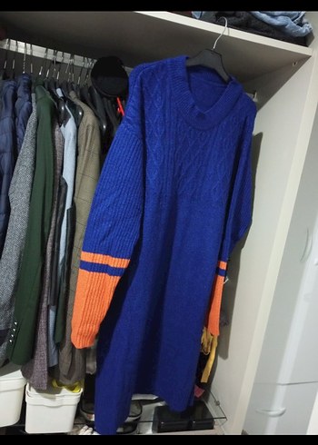 Uzun Kollu Mavi Örgü Kadın Kazak - Görsel 3