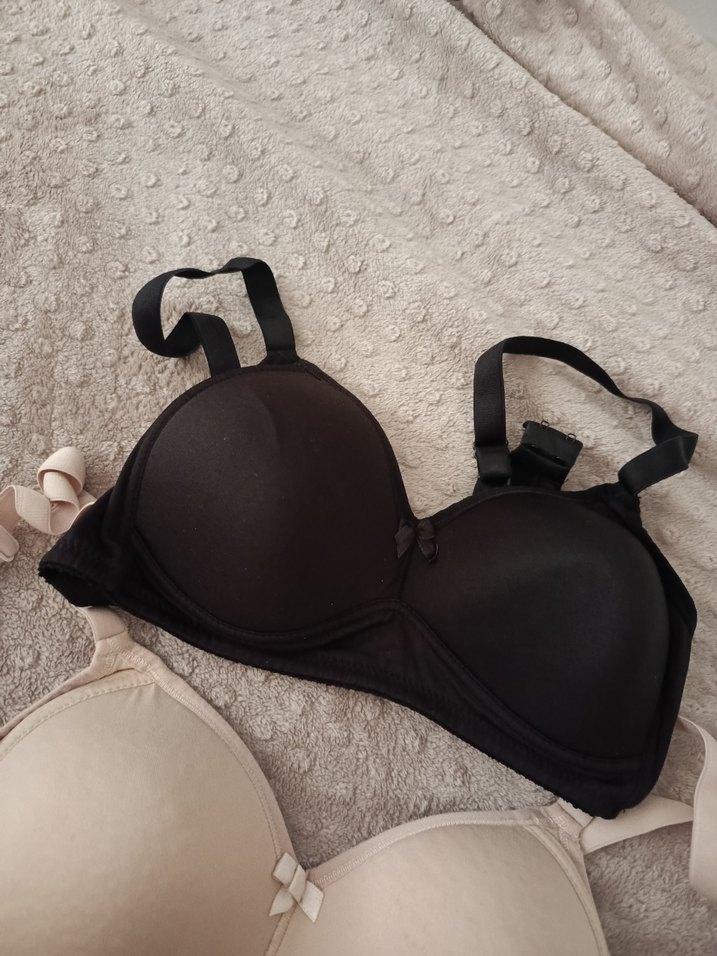 Konforlu Beyaz ve Siyah Sütyen Seti - Görsel 4