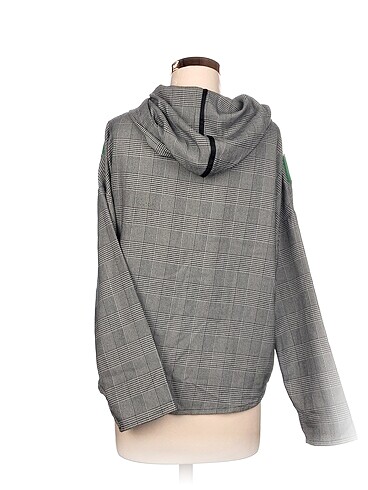 l Beden Stradivarius Sweatshirt %70 İndirimli.