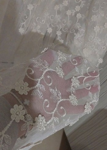 Çiçek desenli uzun tül perde - Görsel 3