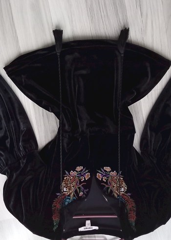 Uzun Kollu İşlemeli Siyah Bohem Bluz - Görsel 8