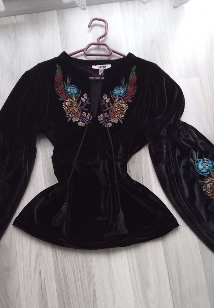 Uzun Kollu İşlemeli Siyah Bohem Bluz - Görsel 2