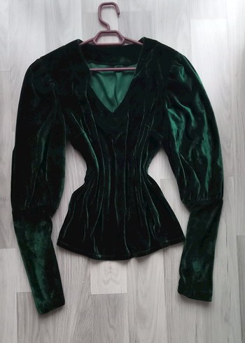Yeşil Kadife V Yakalı Gotik Bluz - Görsel 2