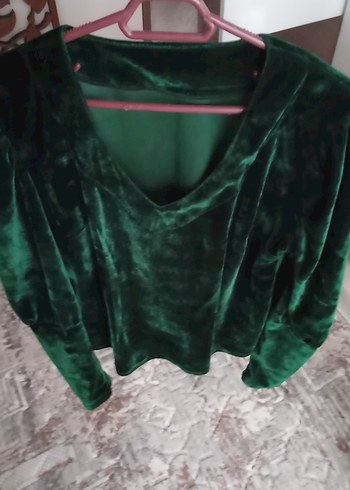 Yeşil Kadife V Yakalı Gotik Bluz - Görsel 6