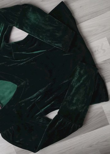Yeşil Kadife V Yakalı Gotik Bluz - Görsel 7