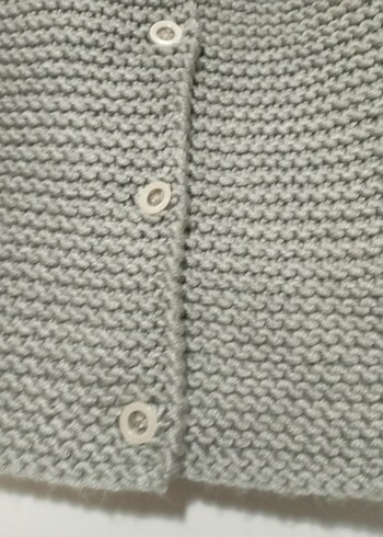 Gri Düğmeli Kız Triko Hırkai - Görsel 4