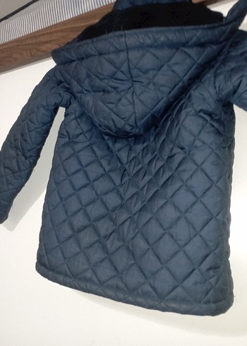 Erkek Çocuk Lacivert Kapitone Mont - Görsel 6