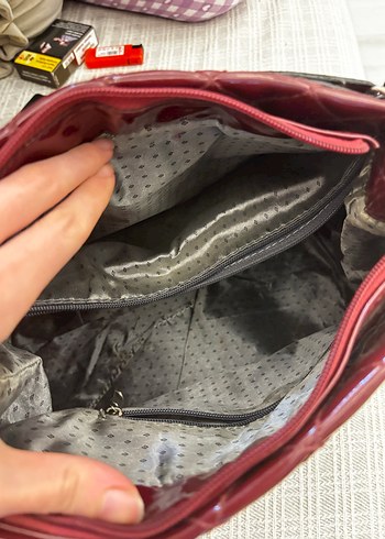 Bordo Zincir Detaylı Deri Biker Çanta - Görsel 5