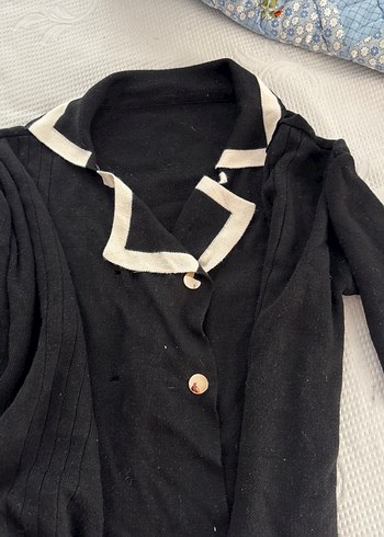 Düğmeli Siyah örme üst - Görsel 2