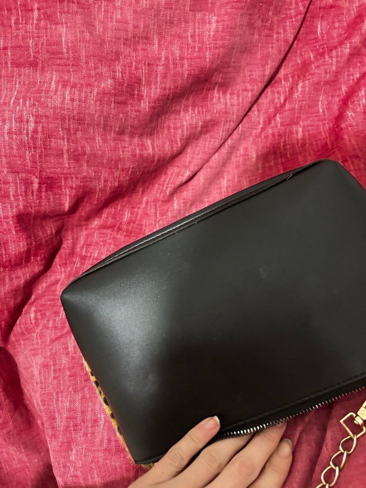 Zincir Detaylı Leopar Desenli Kahverengi Deri Çanta - Görsel 4