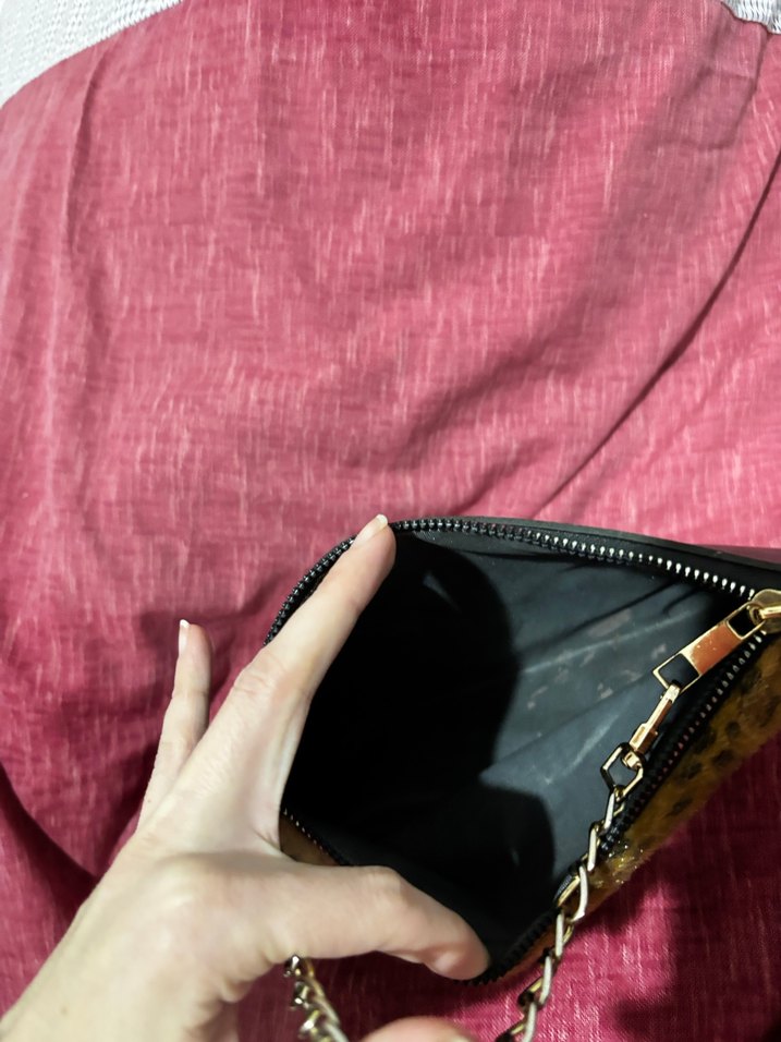 Zincir Detaylı Leopar Desenli Kahverengi Deri Çanta - Görsel 3