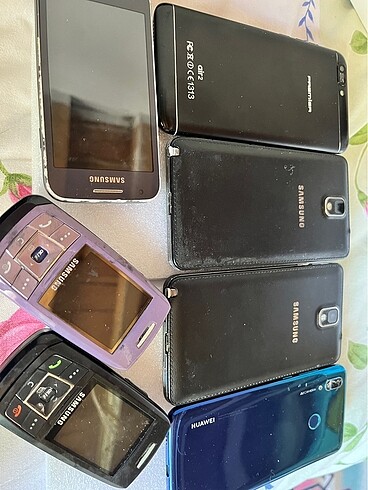 PARÇALIK TELEFONLAR. HEPSİ TEK FİYAT