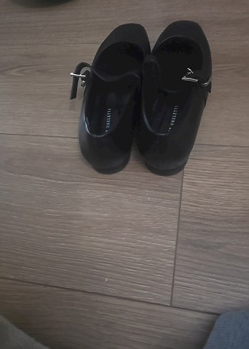 Siyah Tokalı Blok Topuk Kadın Babet - Görsel 2