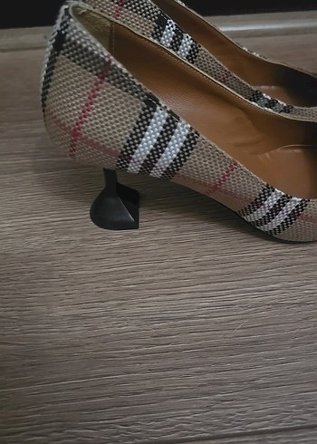 Kahverengi Kemerli Blok Topuklu Klasik Kadın Ayakkabı - Görsel 2