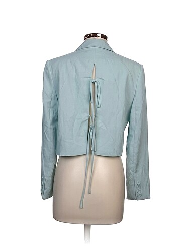 s Beden Stradivarius Blazer %70 İndirimli.