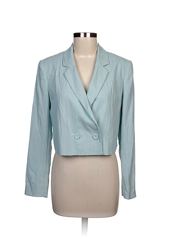Stradivarius Blazer %70 İndirimli.