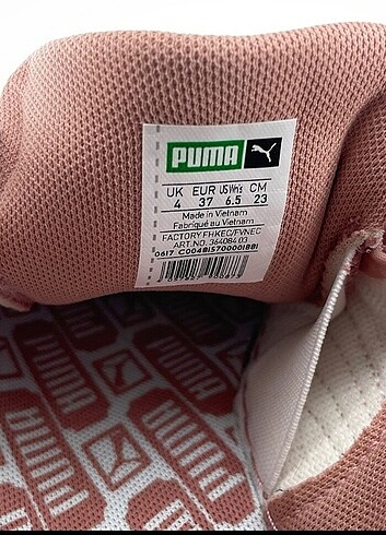 37 Beden pembe Renk PUMA KADIN SPOR AYAKKABI