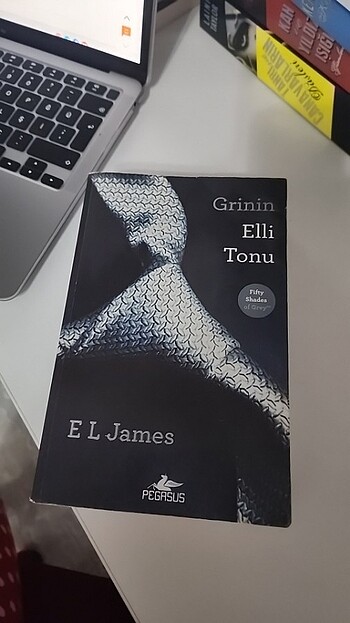 Grinin Elli Tonu - E L James