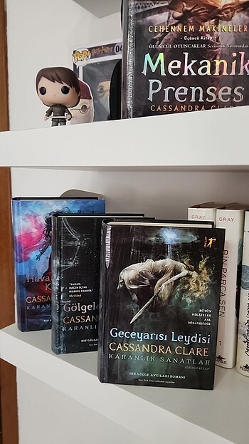 Karanlık Sanatlar Serisi - Cassandra Clare 