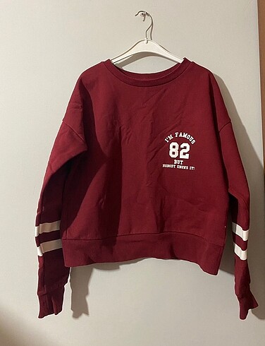 Sweatshirt