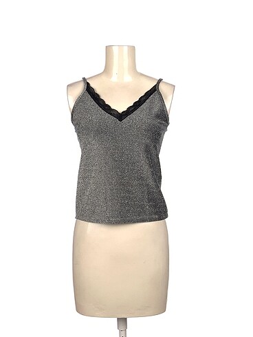 PreLoved Askılı %70 İndirimli.