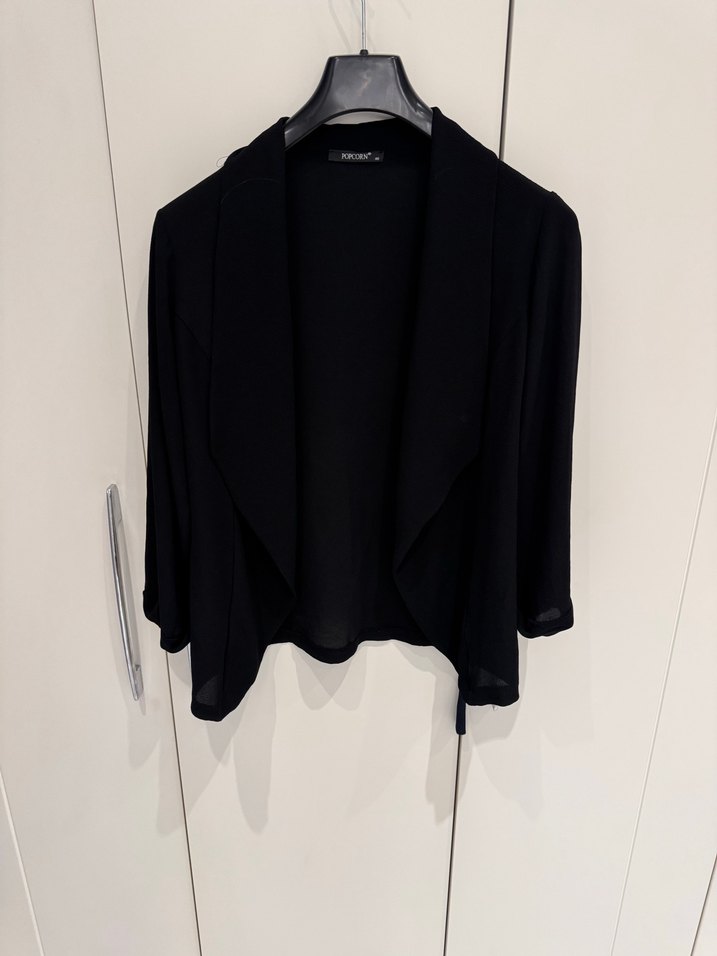 Siyah Drapeli Mini Kadın Ceket - Görsel 2