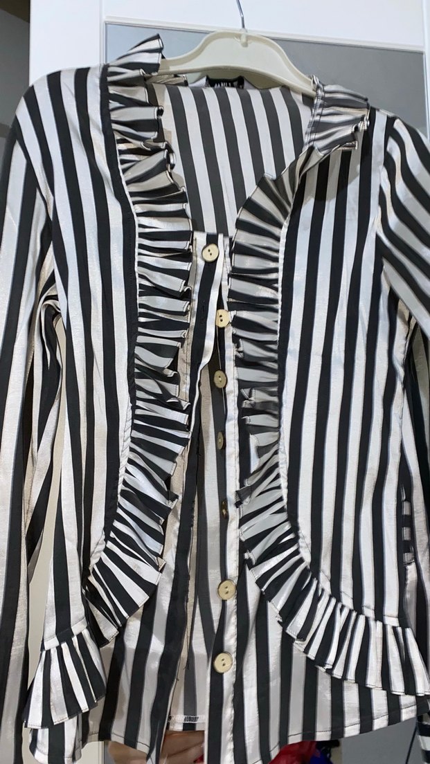 Zebra Desenli Fırfırlı Uzun Kollu Kadın Gömlek - Görsel 2